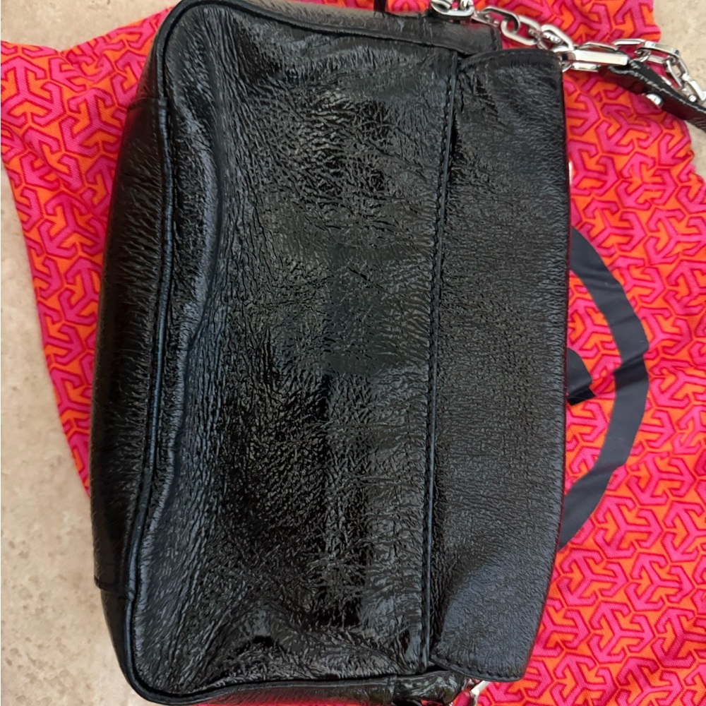 Tory Burch Black Leather Bag with Silver Chain - Picture 2 of 5